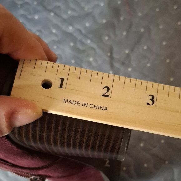 Shoe Dazzle Women's Yolinda Burgundy Ankle Boots size 8 - Picture 8 of 8